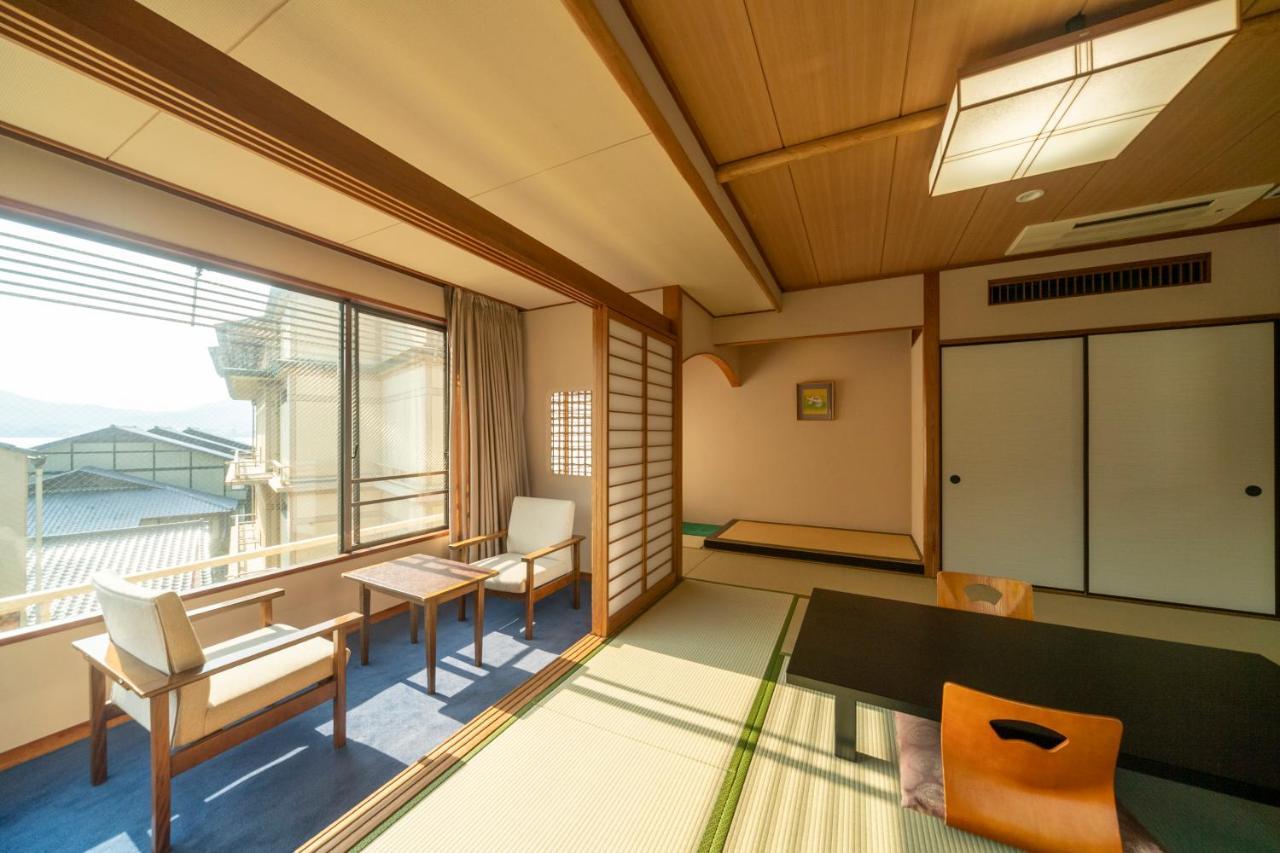 Hotel Miya Rikyu Hatsukaichi Esterno foto